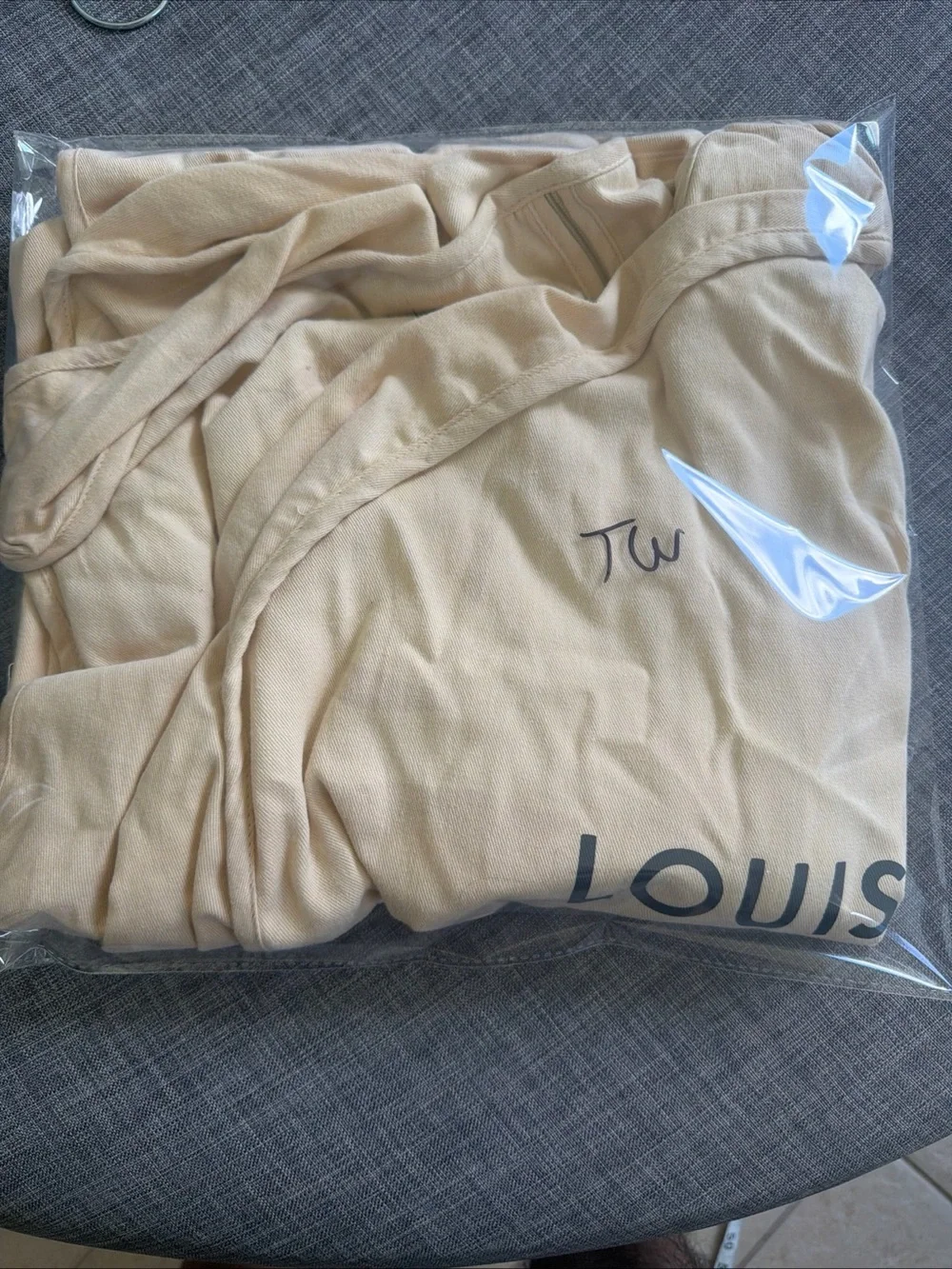 Louis Vuitton Beige Garment Dust Cover